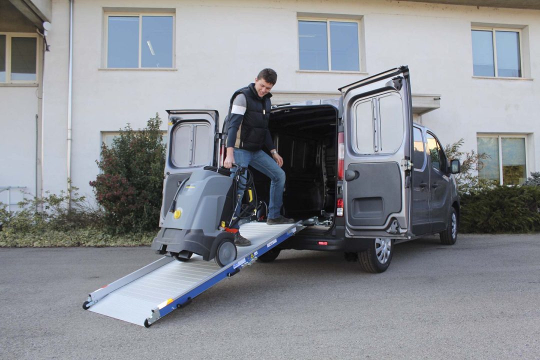 WM LIGHT – Equipamiento Vehicular